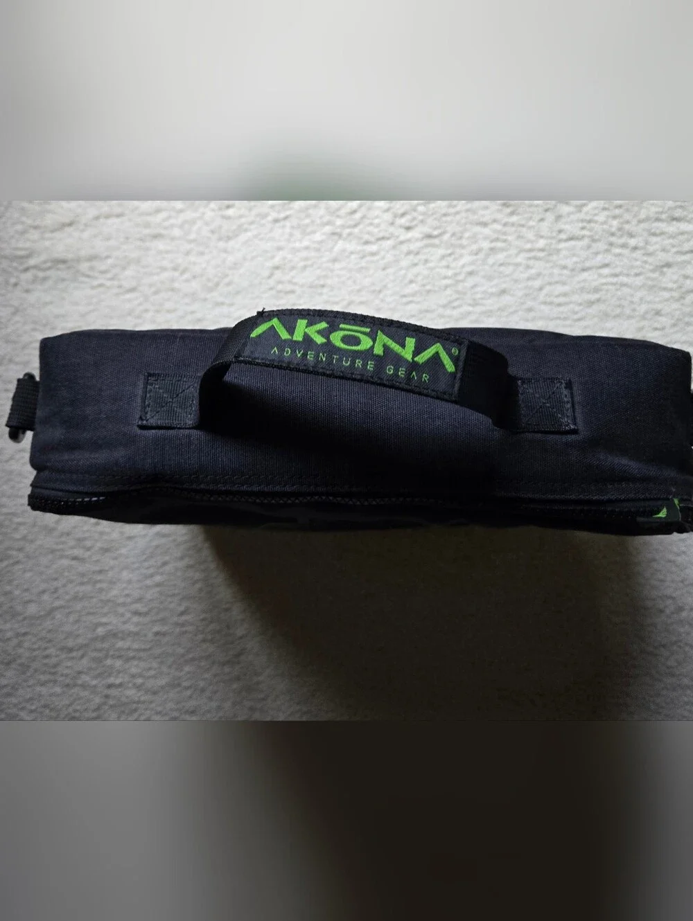 AKONA Adventure Gear Black Crossbody Shoulder Bag